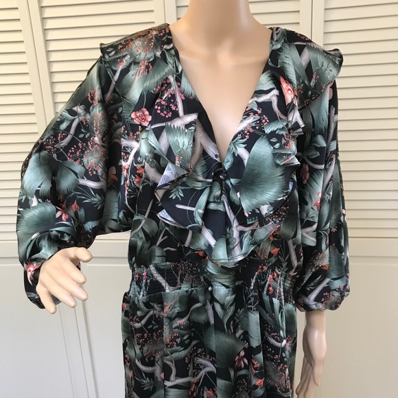 H&M Green Floral Mini Dress - Picture 3 of 13